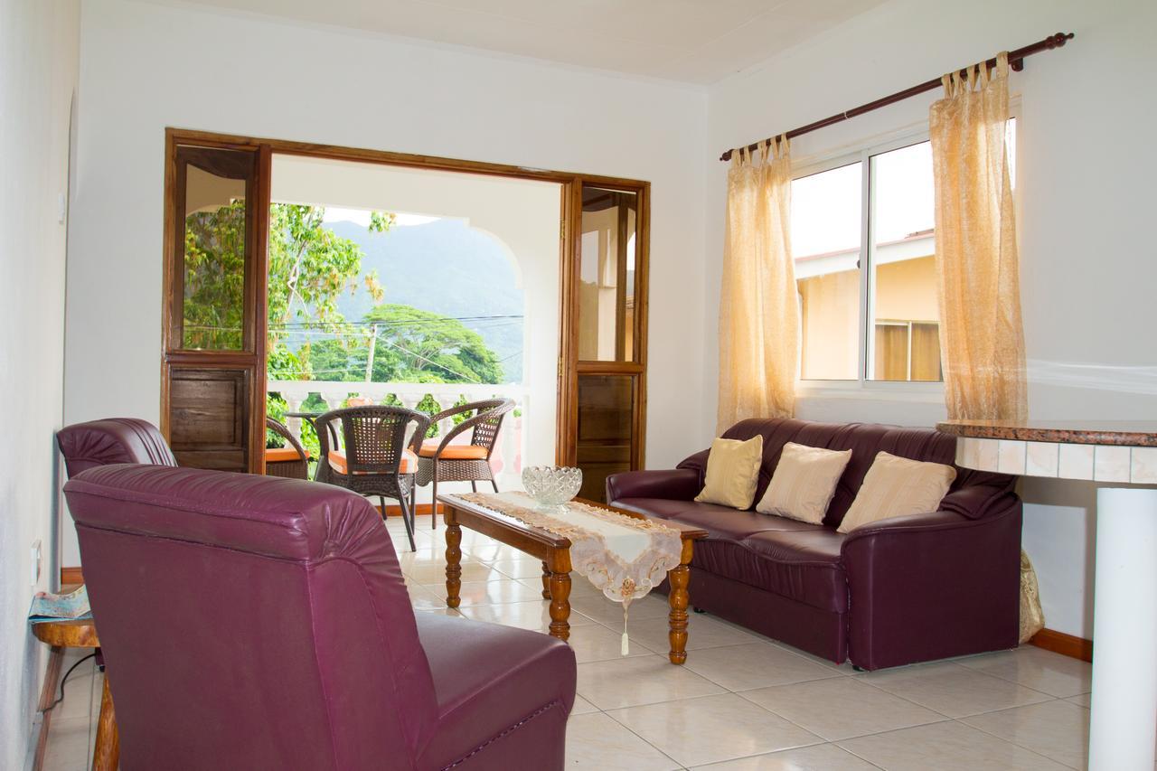 Josies Cottage Beau Vallon  Exteriör bild